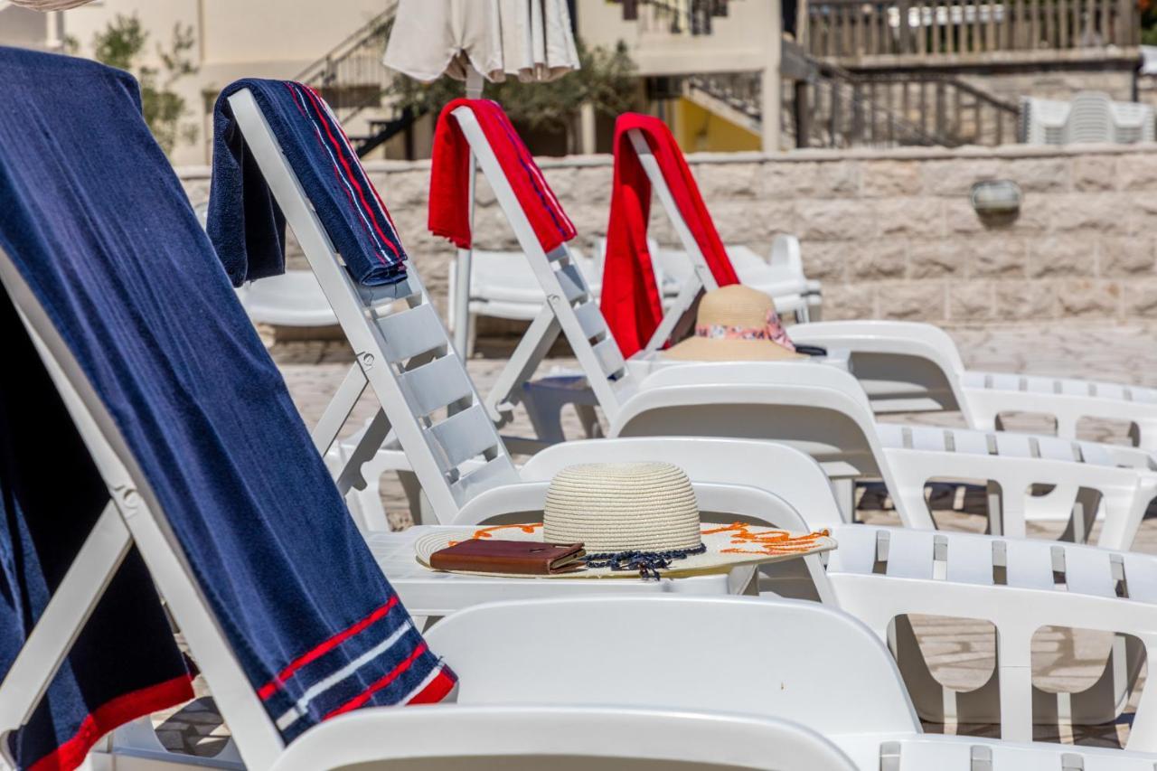 Apartments Tamaris Τίβατ Εξωτερικό φωτογραφία