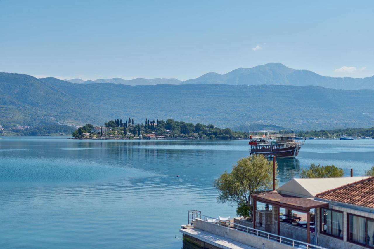 Apartments Tamaris Τίβατ Εξωτερικό φωτογραφία